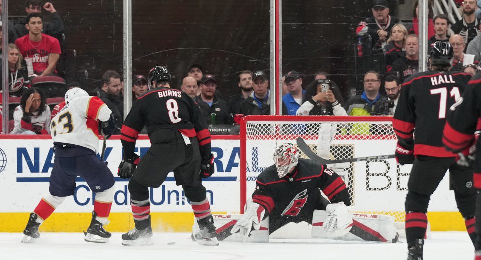 3 Os jogadores menos impressionantes do Carolina Hurricanes Jogo 2 5-0 Florida Panthers Feat. Frederik Andersen