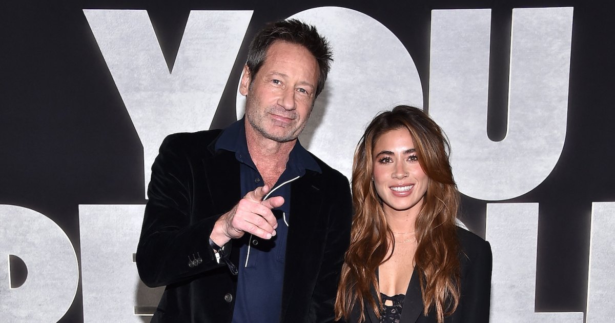 A linha do tempo do relacionamento de David Duchovny e sua esposa Monique Pendleberry