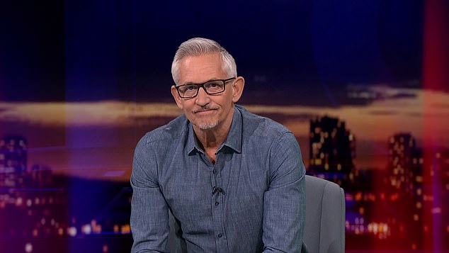 A última partida da exposição de Gary Lineker termina com uma honra de sete minutos quando Alan Shearer, Alan Hansen e Ian Wright enviam notícias sinceras