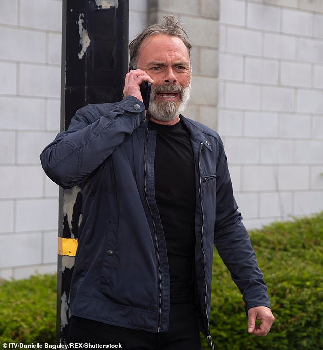 A verdadeira razão para Daniel Brocklebank da Coronation Street é “revelado” – depois que seu parceiro começou a atacar a picada no sabão
