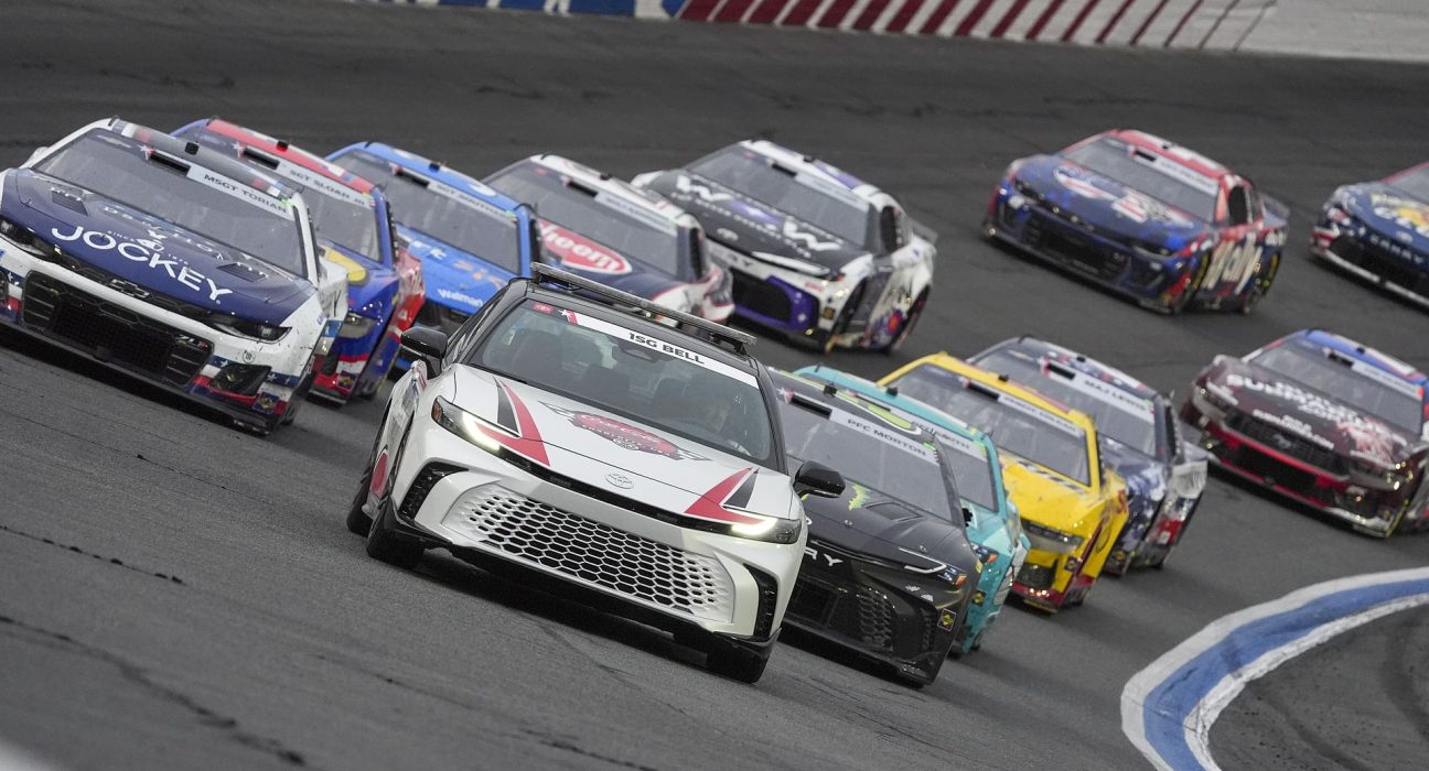 Como assistir à corrida da NASCAR hoje? Detalhes da hora de início, canal de TV, rádio e transmissão ao vivo Coca-Cola 600 em Charlotte | 25-05-2025