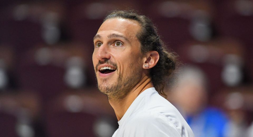 “Eu não fiquei surpreso se Chris Koclanes fosse demitido após esta temporada”