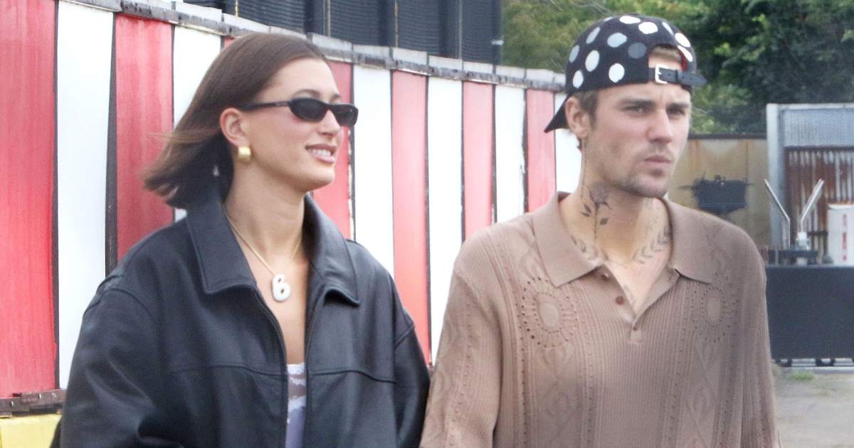 Hailey Bieber apóia amorosamente a rara aparição ao vivo do marido Justin