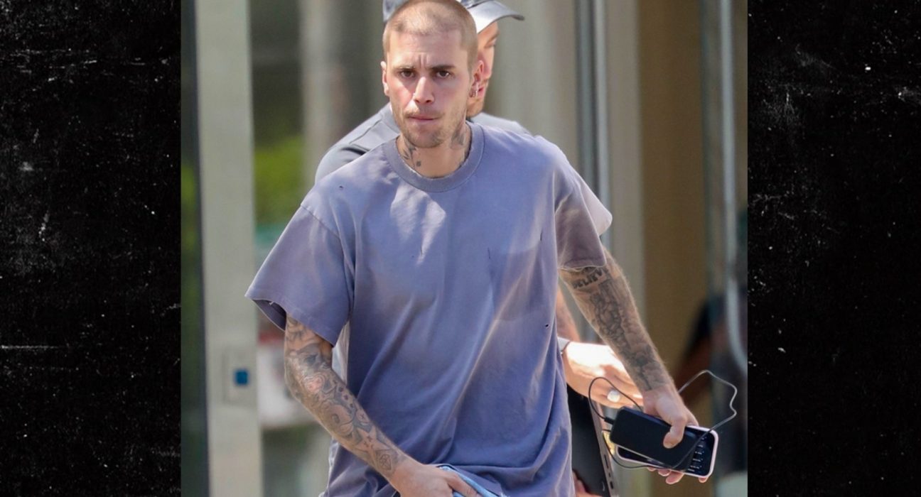 Justin Bieber recebe ingressos rodoviários em La-, o vídeo segura as unhas