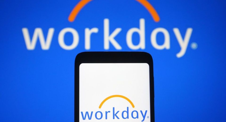 Leis: Tecnologia de emprego com uma sede com sede em East Bay impediu pessoas com mais de 40 anos de idade