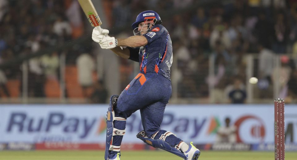 Mitchell Marsh explodiu Rashid Khan para 25 corridas no GT vs LSG IPL 2025 Match (Watch)