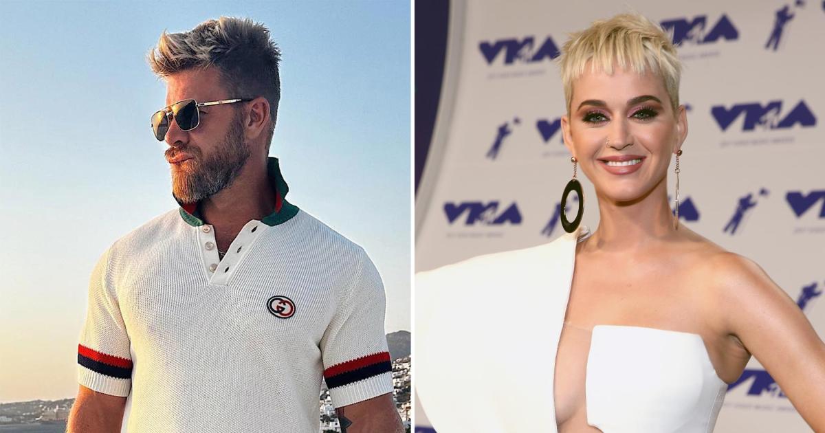 O estilista de Katy Perry lembra que seus cabelos queimaram tentando se tornar loiro