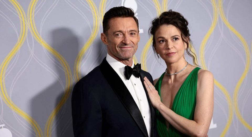 O que Sutton Foster disse a Hilari Baldwin sobre seu casamento, Hugh Jackman