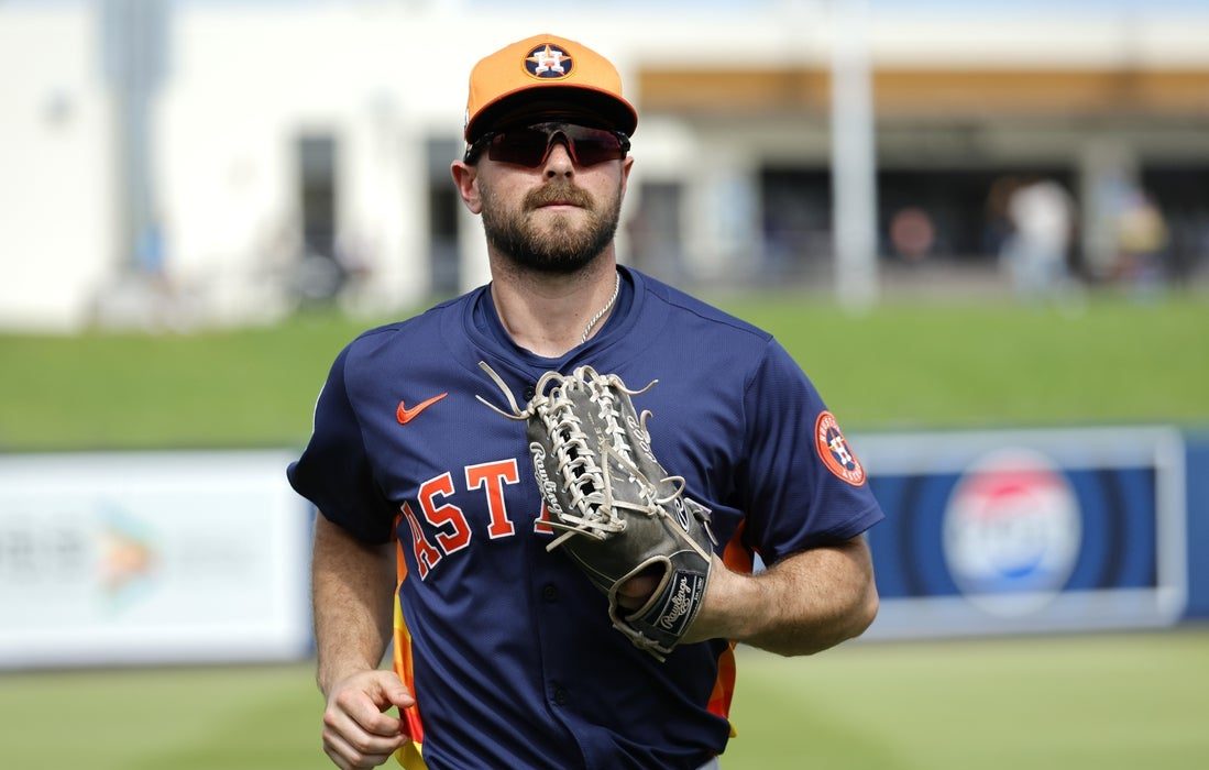 Orioles assinará/ativará o utilitário homem de Cooper Hummel