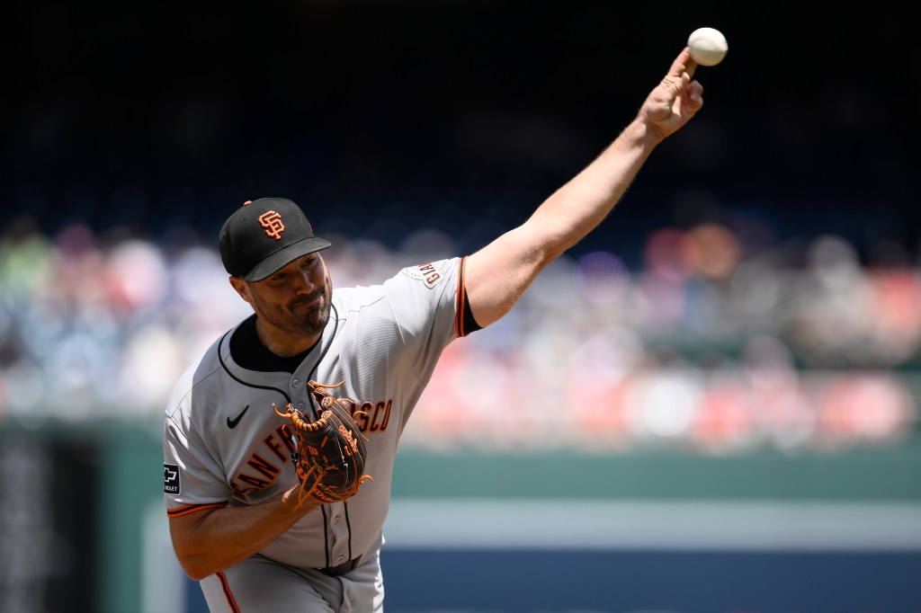Os gigantes do SF fazem uma série em DC, enquanto Ray continua excelente alongamento