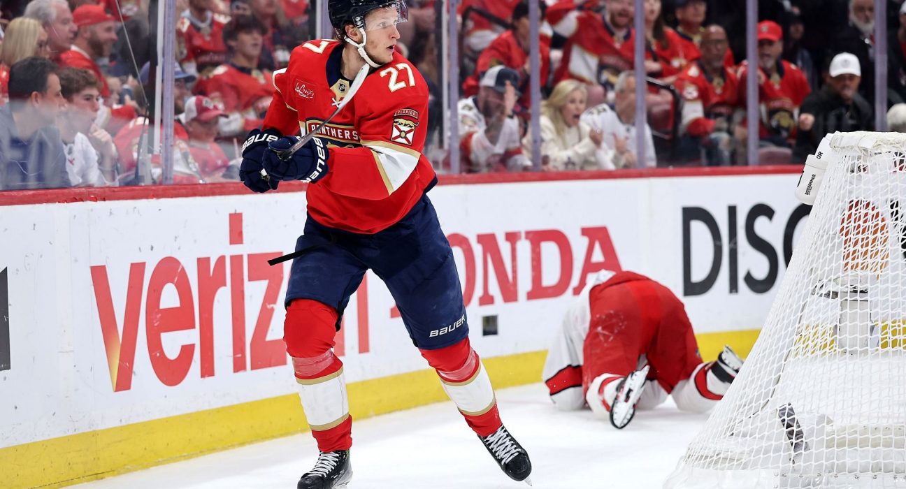 Paul Bissonnette, Chris Chelios dá às opiniões de Eetu Luostarinen sobre Jackson Blake para lançar para um sucesso