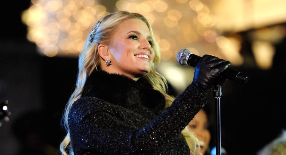 Revisando a última apresentação da televisão de Jessica Simpson antes de ‘American Idol’