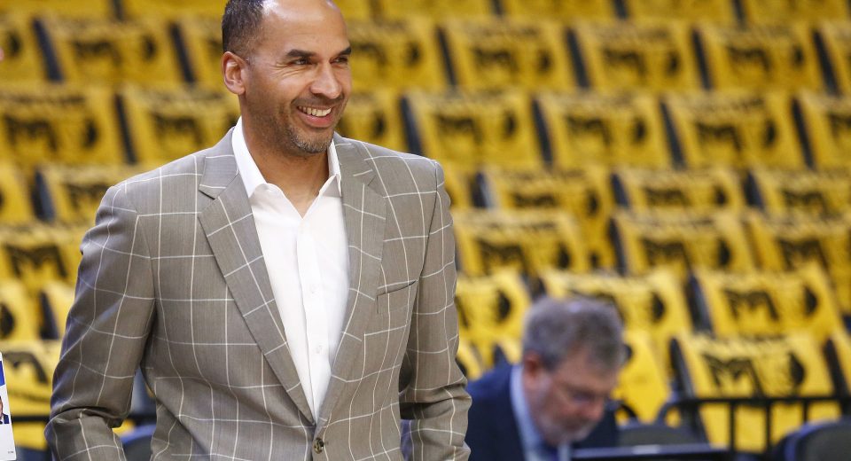 Rumores comerciais da NBA: Mavericks GM Nico Harrison está olhando para Kyrie Irving Fill para barato