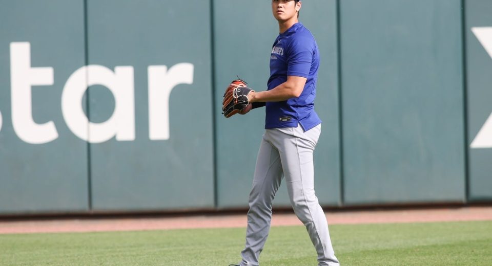 Shohei Ohtani confronta o golpe enquanto a rotação da estrada para Dodgers é reduzida