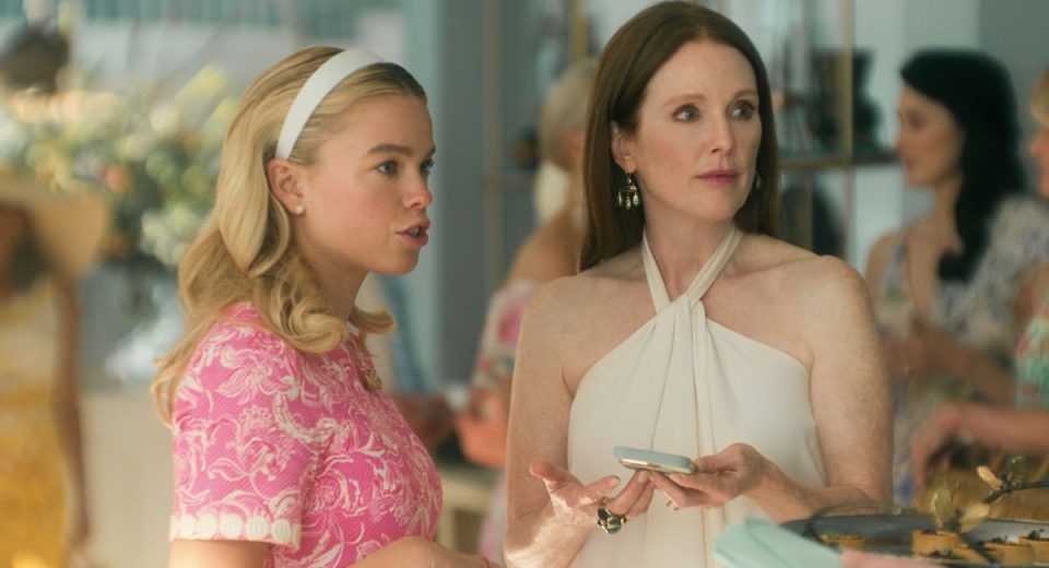 Sirenes Review: Julianne Moore, Meghann Fahy e Milly Alcock Service Up Beachy Thrills