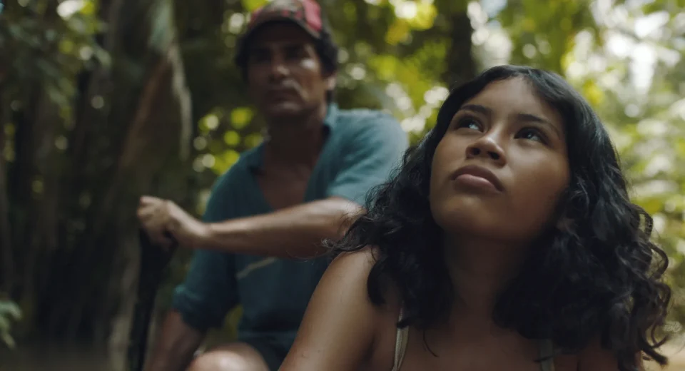 O silêncio que grita: A atmosfera, a cultura e a força visual do filme ‘Manas’, de Marianna Brennand