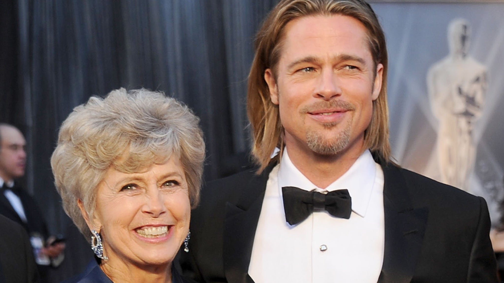 A mãe de Brad Pitt Jane estava morta em sete Pitt 84